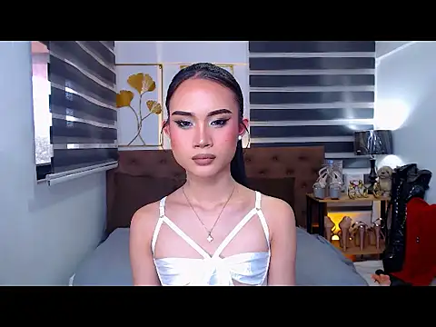 Chat +18 de JuicyCockThea ao vivo