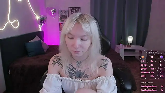 Czat XXX na żywo – tattoo_art_baby