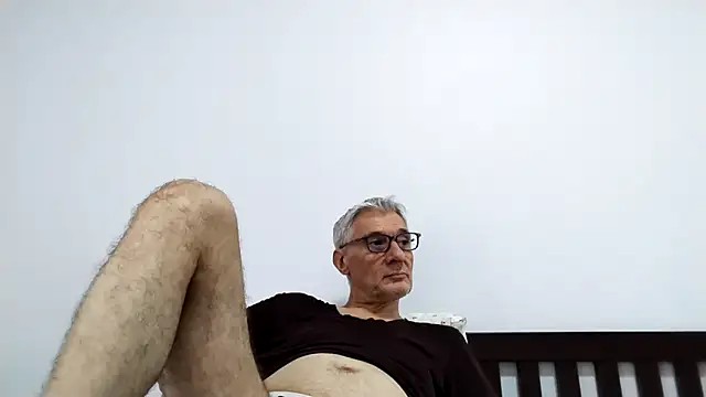 BIGUNCUTHARDCOCK Webcam Show