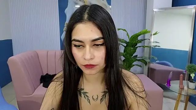 amy_lovelydoll Live XXX Chat