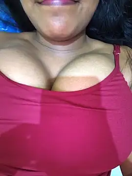 Newragini's Live XXX Chat