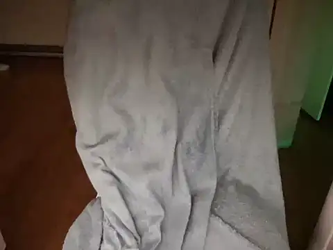 alejandrobg@xh 在線直播表演