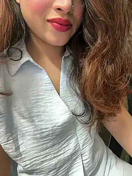 riya_sharma11 Webcam-Show