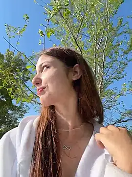 Czat XXX na żywo – DollyTall