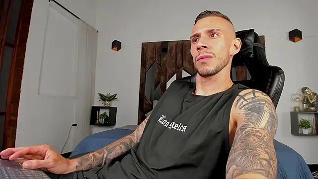 Chat XXX Live J_king__