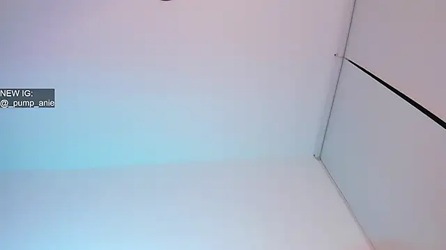 aniiee_x Chat XXX live