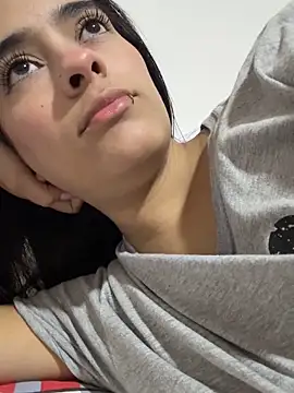 Chat XXX en directo de Isaa-queen