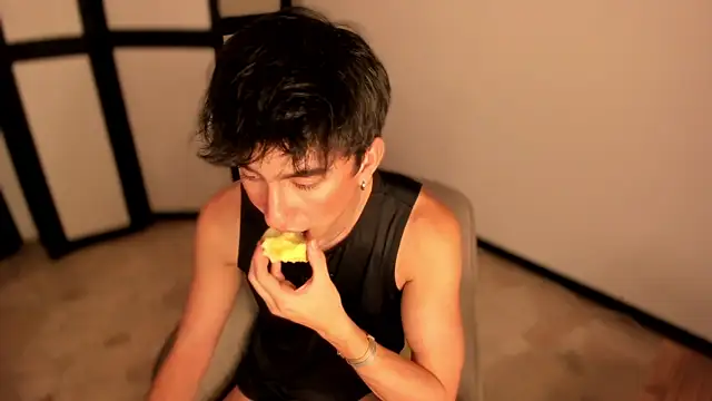 sweettaaron01 现场XXX聊天