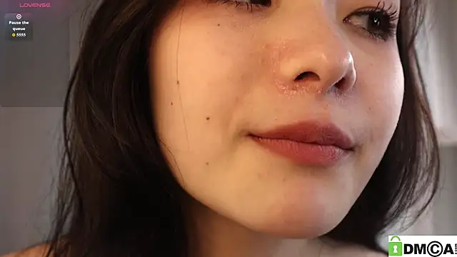 Noiry_Vuvezのウェブカメラショー