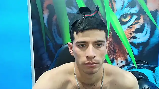 Chat XXX en directo de DEIBY_BABY