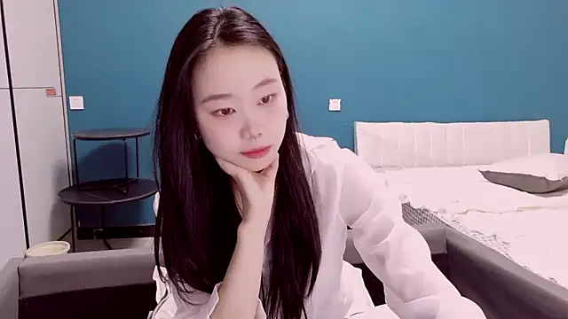 ZHJKS9988's Live XXX Chat