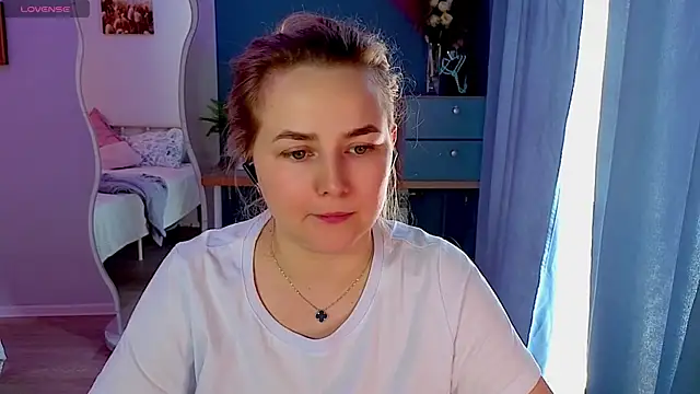 Mira_Mermayd Chat XXX live