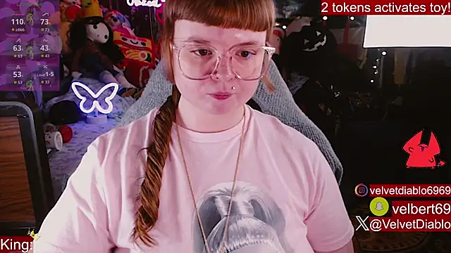 Chatroom XXX en direct de VelvetDiablo