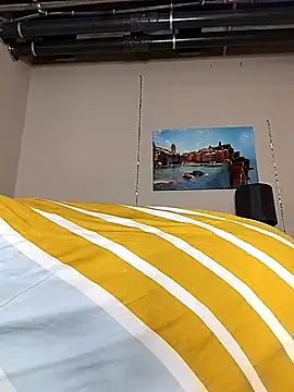 MzEdgington 现场XXX聊天