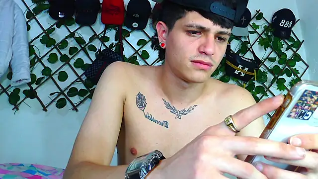 Themasterhades_777 Show Webcam