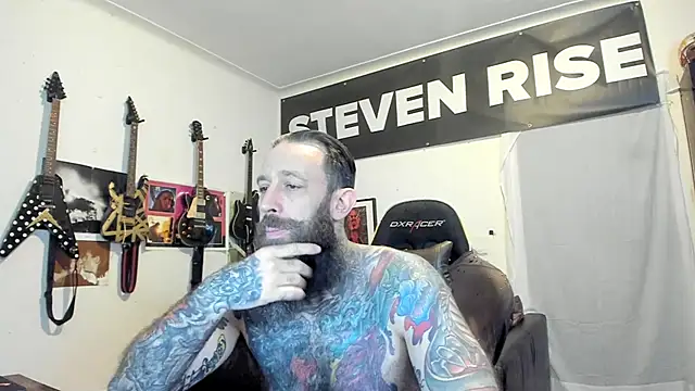 Živý XXX chat StevenRiseNYC