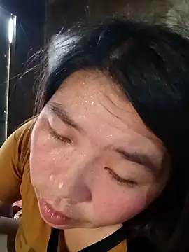 quynhkoolbae 网络视讯表演