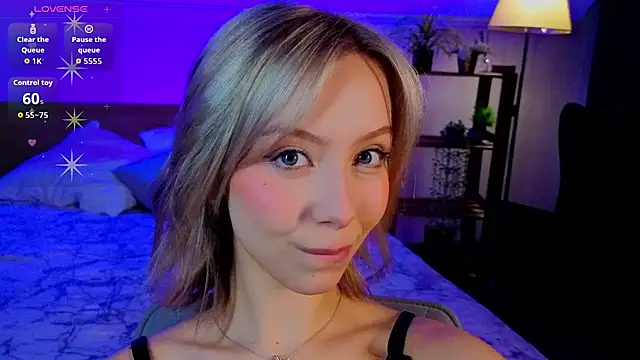 LumMina's Webcam Show