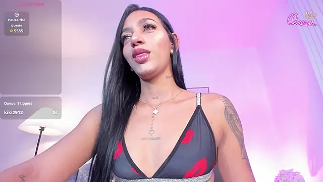 miavegas1's Live XXX Chat