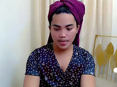 Midnightsnack88 Pertunjukan Webcam