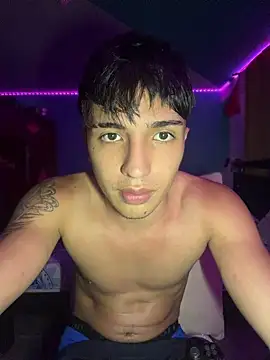 pabonsito Adlı Modelin Canlı XXX Sohbeti