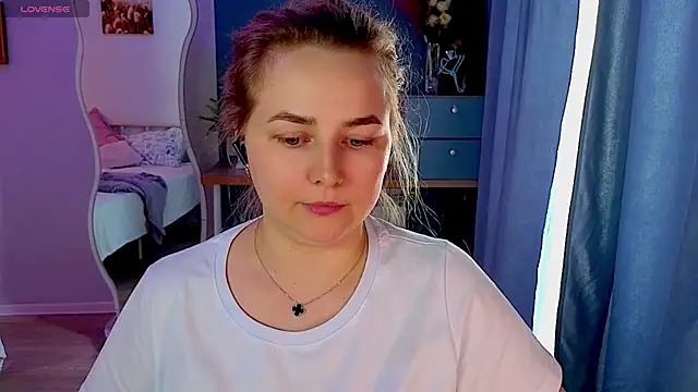 Mira_Mermayd live XXX chat