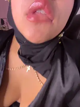 zahra_Jalid Adlı Modelin Web Kamerası Şovu