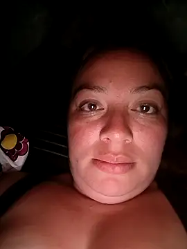 Chat XXX en directo de LYNDYTTAFULLL