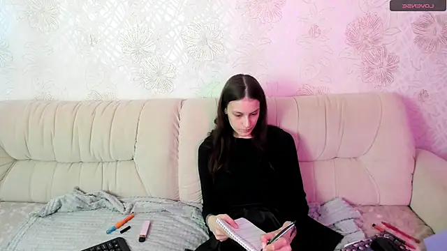 Kriss_Doeil Adlı Modelin Canlı XXX Sohbeti