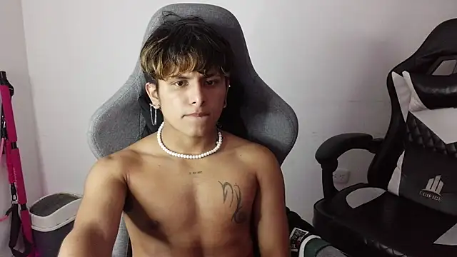 Show modela dany_fans na web-kameri