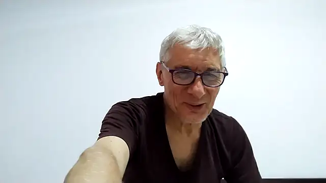 BIGUNCUTHARDCOCK – Live XXX-chat