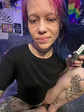 Toxii- Chat XXX live