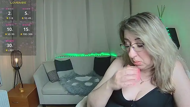 Show de webcam de KKMimiKK