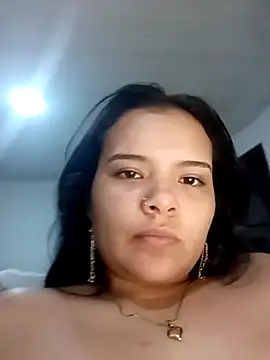 Chat +18 de Emily_Rouse23 ao vivo