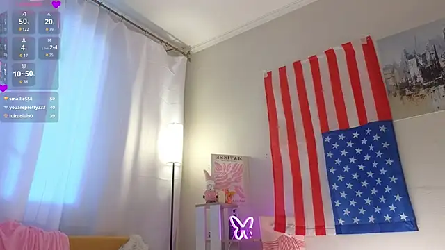CarmaOlen 即時 XXX 聊天