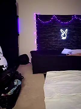 SexyAssPosingGuy Live XXX Chat