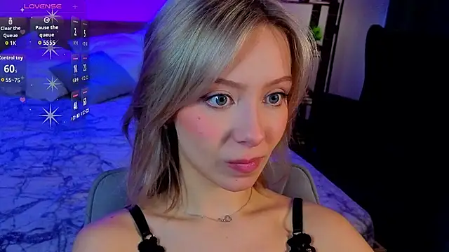 LumMina Adlı Modelin Canlı XXX Sohbeti