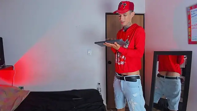 Darwinstark_ webkamerás műsora