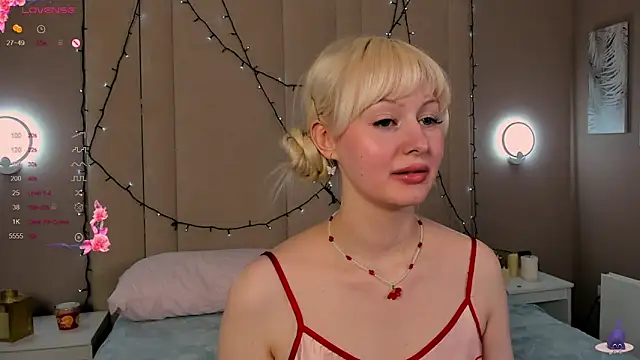 AdeleSilvy's Live XXX Chat