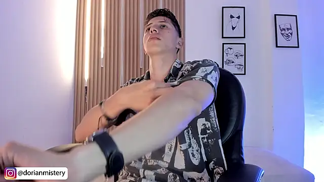 Dorianmistery2322_ webkamerás műsora