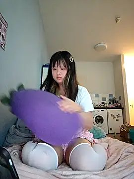 mea-macdonald's Webcam Show