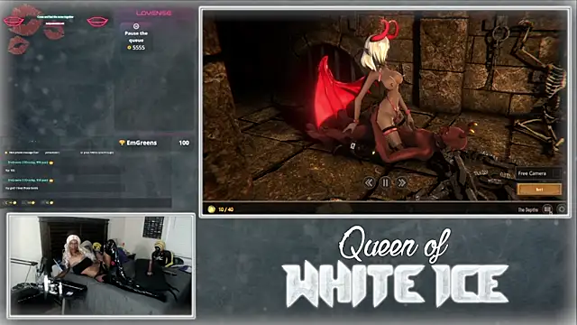 QueenofWhiteIce Chat XXX in diretta