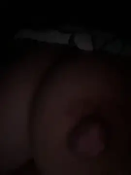 MiLu_lll Pertunjukan Webcam