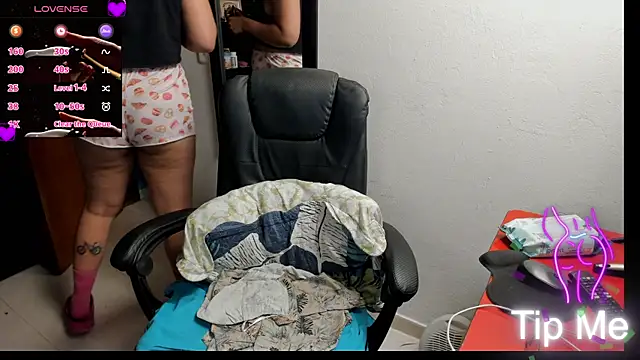 peanut_tangerine's Live XXX Chat