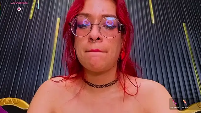 دردشة LolyYunno الجنسية المباشرة
