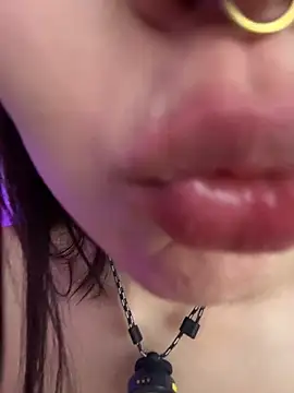 عرض كام HinaSweet