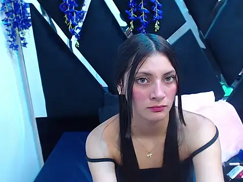 _Luna_Bennett's Live XXX Chat