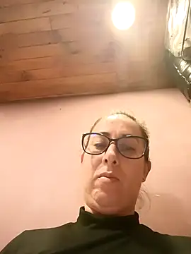 VIANKA_0917 Adlı Modelin Canlı XXX Sohbeti