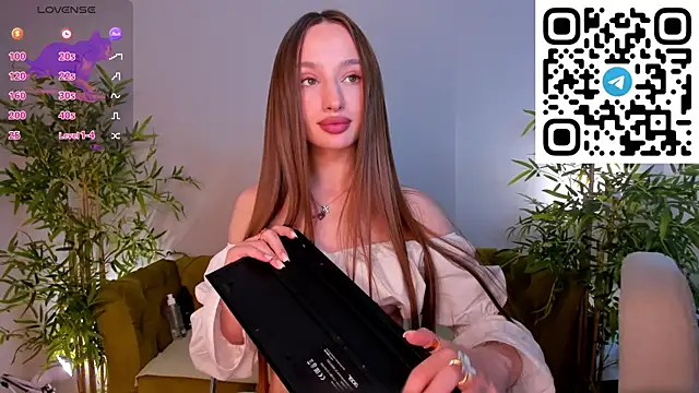 Chatroom XXX en direct de miiss__lulu
