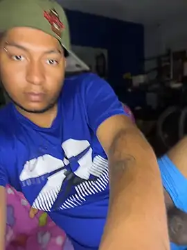 Danny_black11 Show Webcam